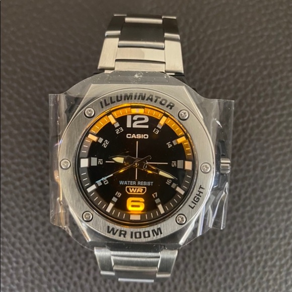 ✨Casio Watch✨ - Picture 3 of 5